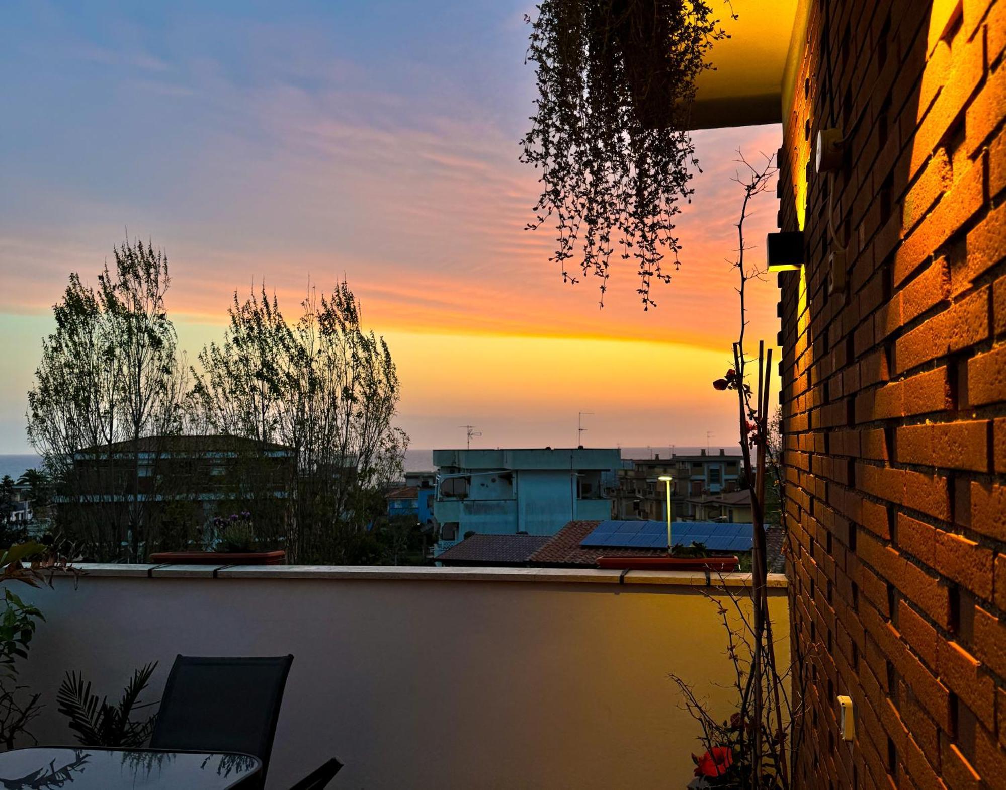 Kesya Seaview Apartment - Attico - 50Mt Dal Mare Anzio Exterior photo